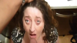 Housewife hard deepthroat