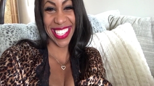 Rough sex alongside very hawt ebony cougar Sugar Baby