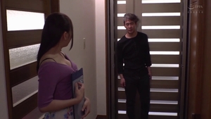 Sweet japanese stepmom cum in mouth