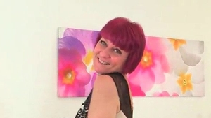 Busty blonde hair fingering HD