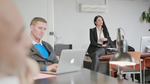 Trimmed Valentina Ricci cowgirl fuck