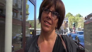 Cock sucking in the street starring erotic slut