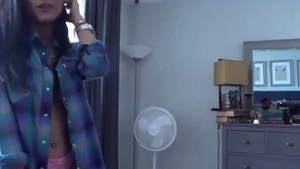 Busty babe deepthroat