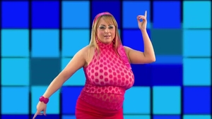 Thick and curvy BBW hardcore blowjob cum in the kitchen