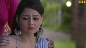 Masturbation with Arab MILF in her lingerie in HD