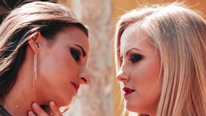 Cumshot starring wild spanish star Amirah Adara