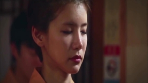 Pussy eating in public alongside naughty asian mature