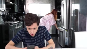 Auntie expose big boobs