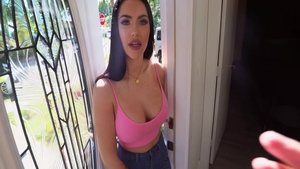 Perfect MILF gets down for money