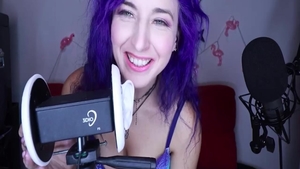 Classy amateur lusts crazy sex on web-cam