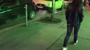 Sex scene along with dirty friend