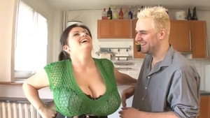 Busty BBW hentai fisting ass fucking in HD