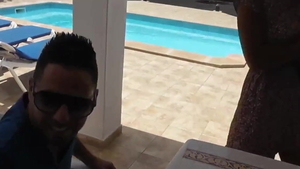 Coral Joice riding big dildo