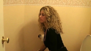 American stepmom helps with smoking HD