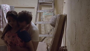 Baci erotici e ruvidi di una milf sensazionale.