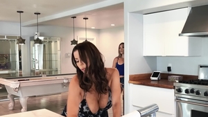 Hot and Mean - Katie Kush next to Alexis Fawx face sitting