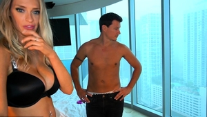 Alluring Victoria Allure gloryhole