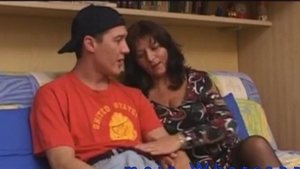 Blowjob starring hawt german stepmom