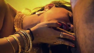 Nude Indian housewife really enjoys nailed rough in HD