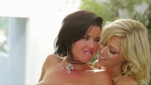 Veronica Avluv is really erotic BBW