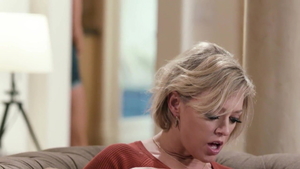 Stepmom likes raw sex in HD