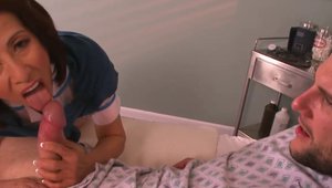 Pussy sex starring asian stepmom