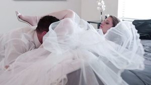 NF Busty: Blonde hair Veronica Vain handjob porn in HD