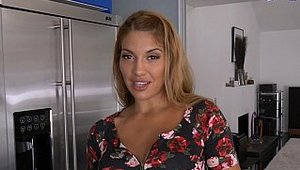 Perv Mom - Mercedes Carrera finds pleasure in hard slamming